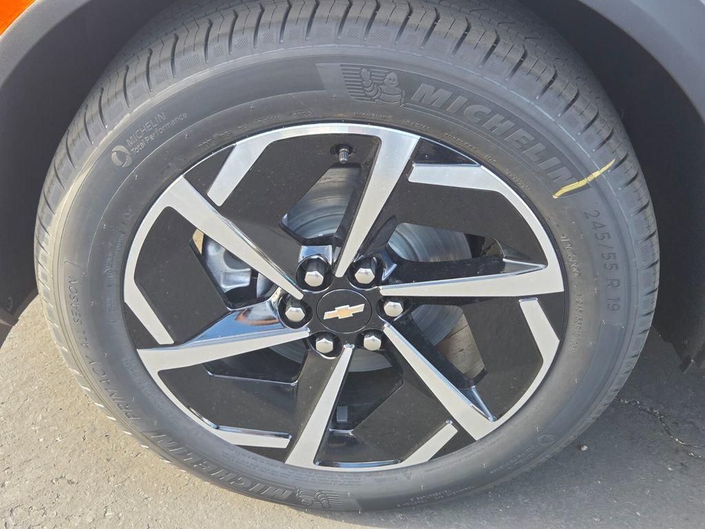 new 2026 Chevrolet Equinox EV car, priced at $35,004