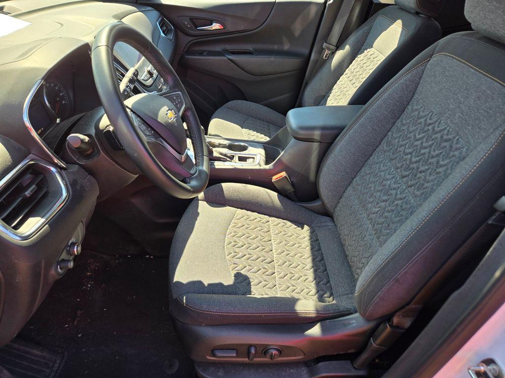 used 2023 Chevrolet Equinox car, priced at $19,494