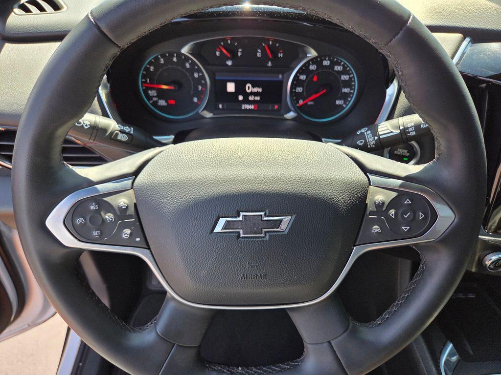 used 2023 Chevrolet Traverse car, priced at $35,813