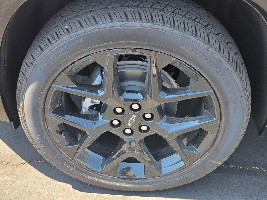 new 2026 Chevrolet Traverse car, priced at $59,040