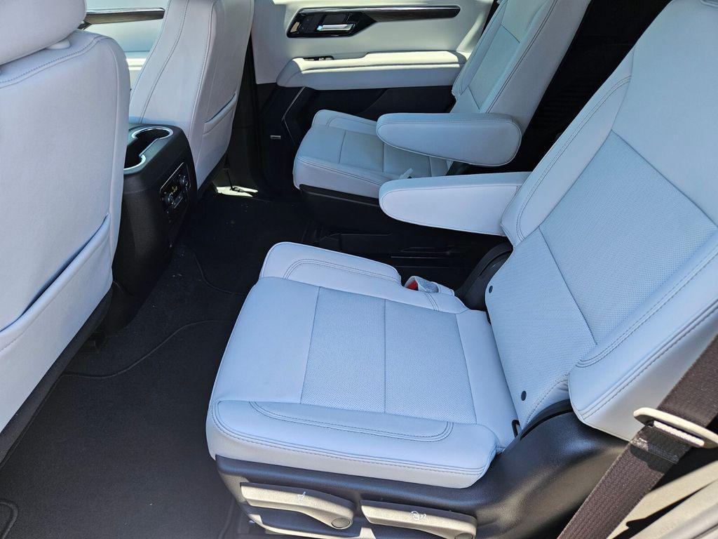 new 2025 Chevrolet Tahoe car, priced at $78,595
