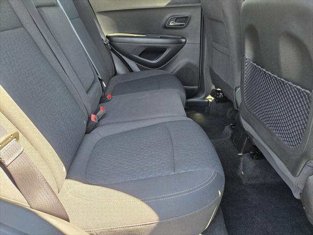 used 2022 Chevrolet Trax car, priced at $18,291
