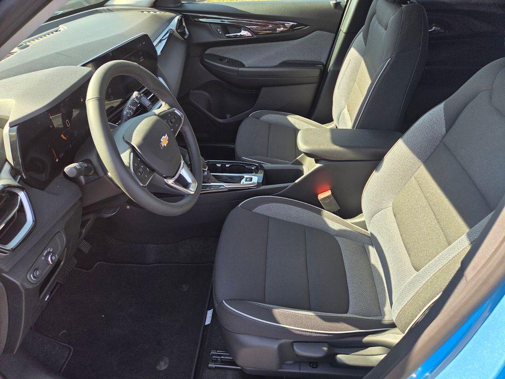 new 2026 Chevrolet TrailBlazer car, priced at $28,460