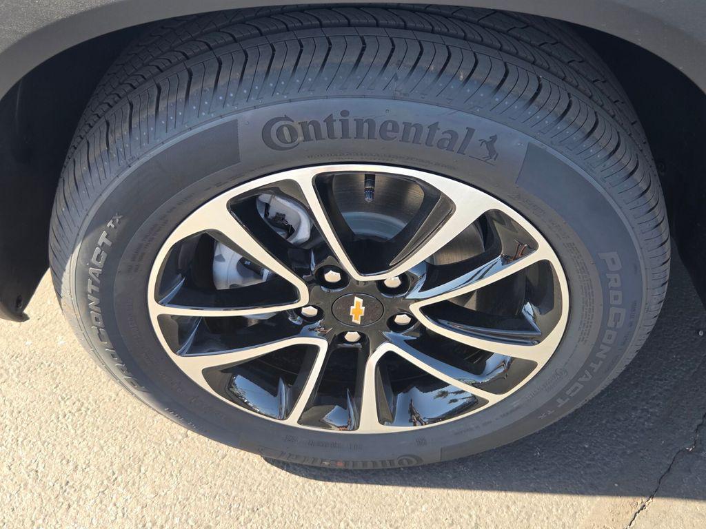 new 2026 Chevrolet TrailBlazer car, priced at $28,460