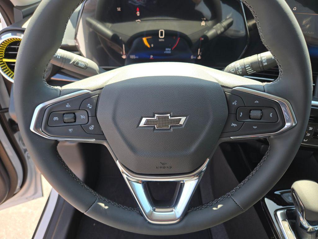 new 2025 Chevrolet Trax car, priced at $26,980