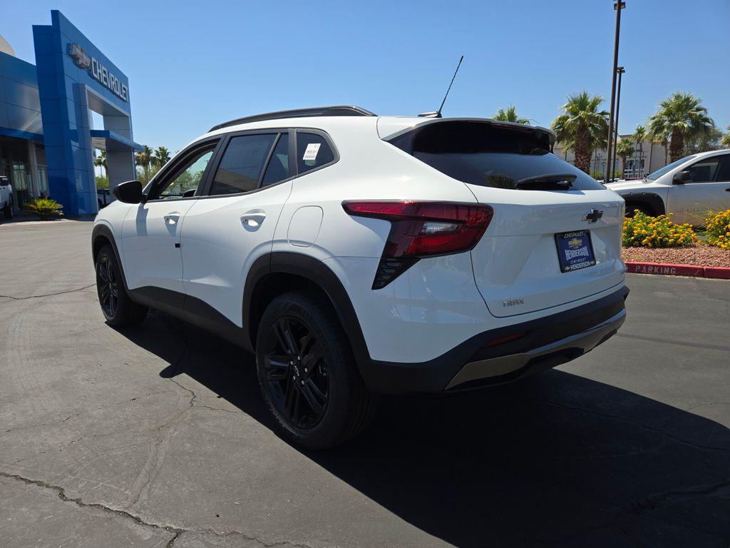 new 2025 Chevrolet Trax car, priced at $26,980