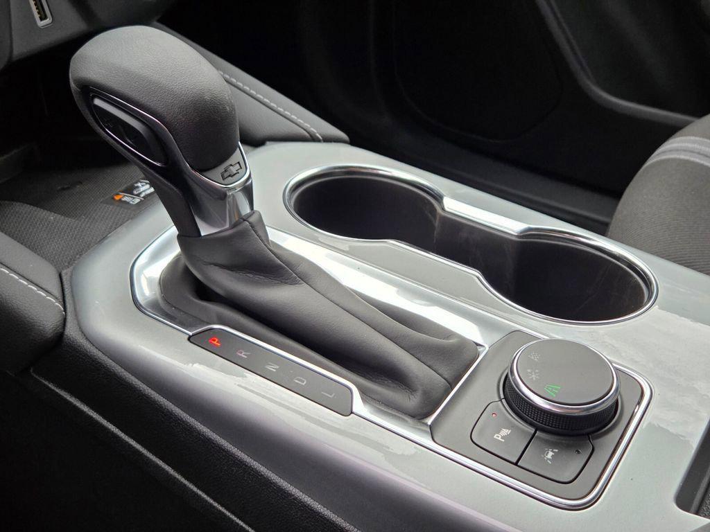 new 2025 Chevrolet Blazer car, priced at $35,270