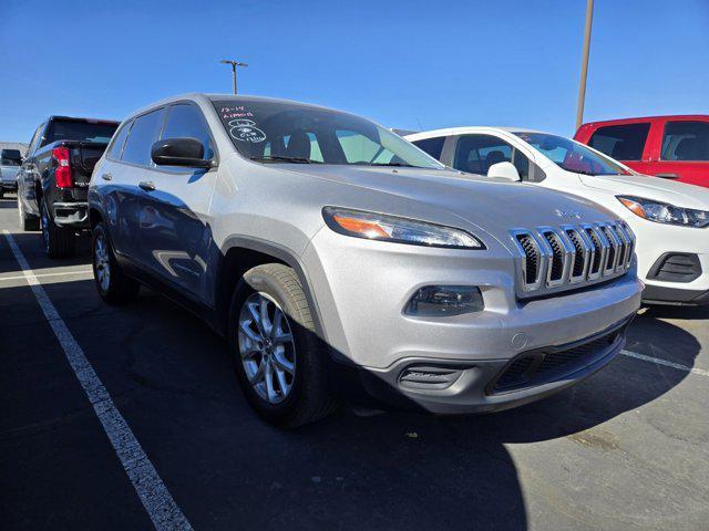 used 2015 Jeep Cherokee car, priced at $11,991