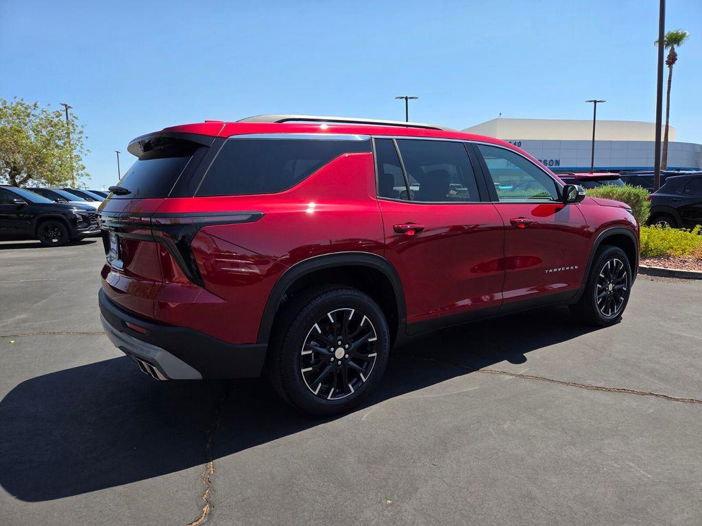 new 2026 Chevrolet Traverse car, priced at $47,115