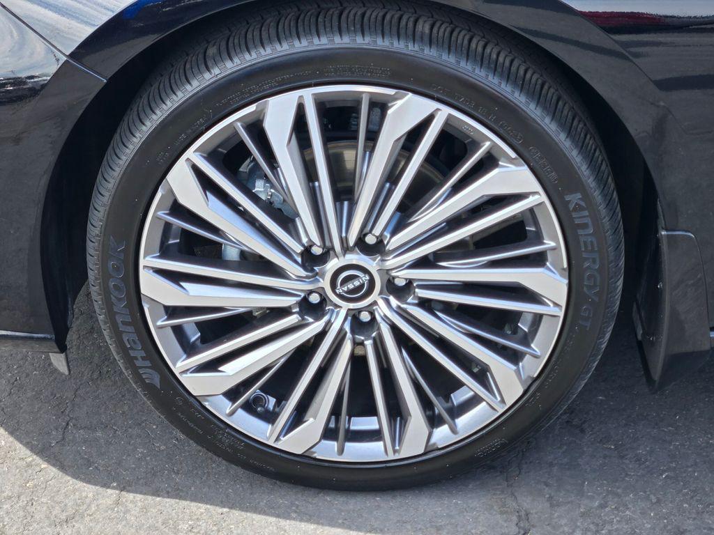used 2024 Nissan Altima car, priced at $25,370