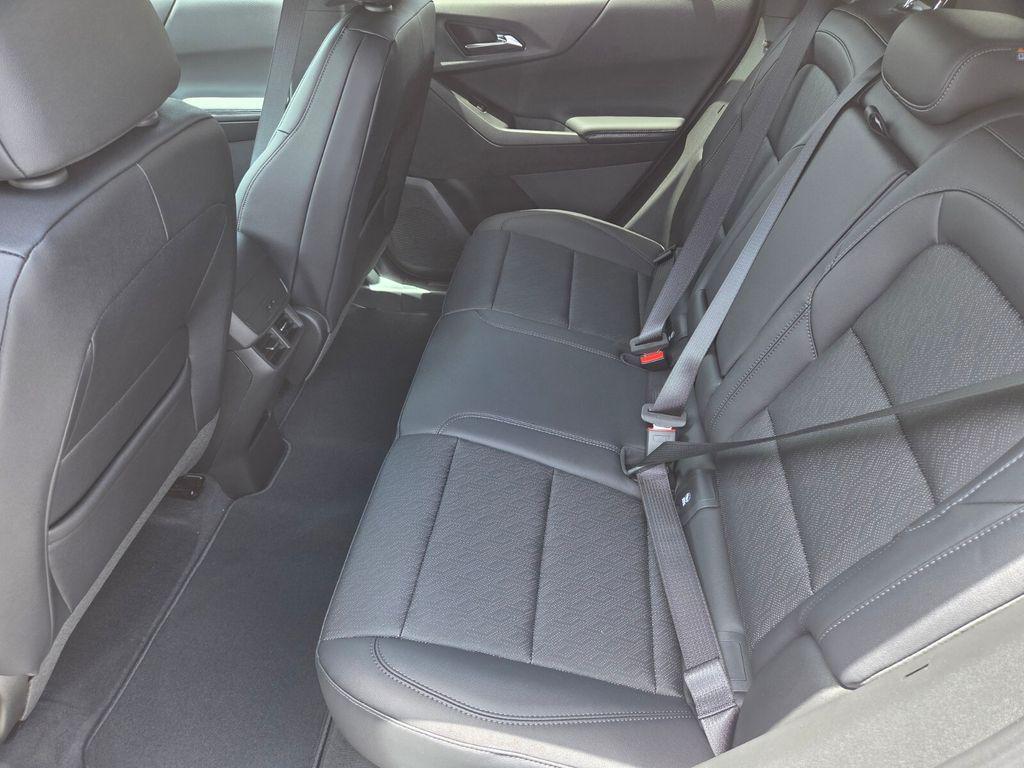 new 2026 Chevrolet Equinox car, priced at $32,235