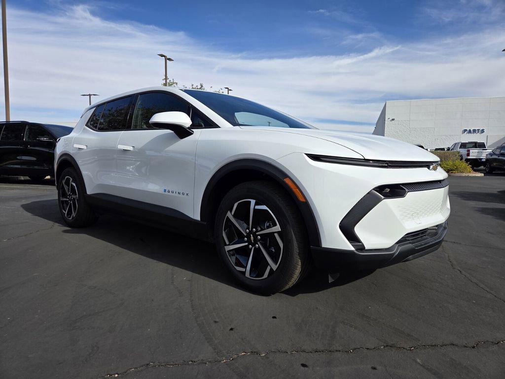 new 2026 Chevrolet Equinox EV car, priced at $31,684