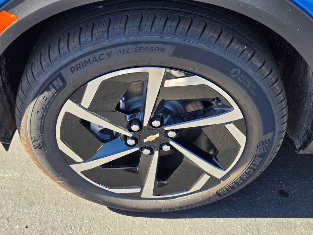 new 2026 Chevrolet Equinox EV car, priced at $35,004