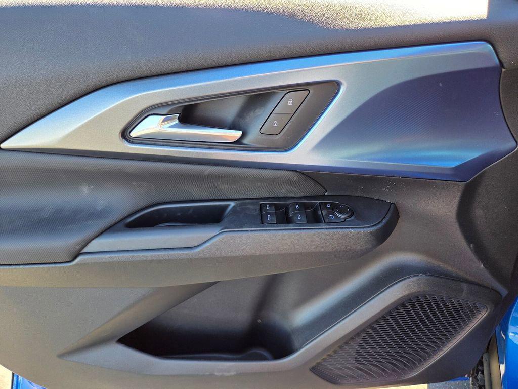 new 2026 Chevrolet Equinox EV car, priced at $35,004