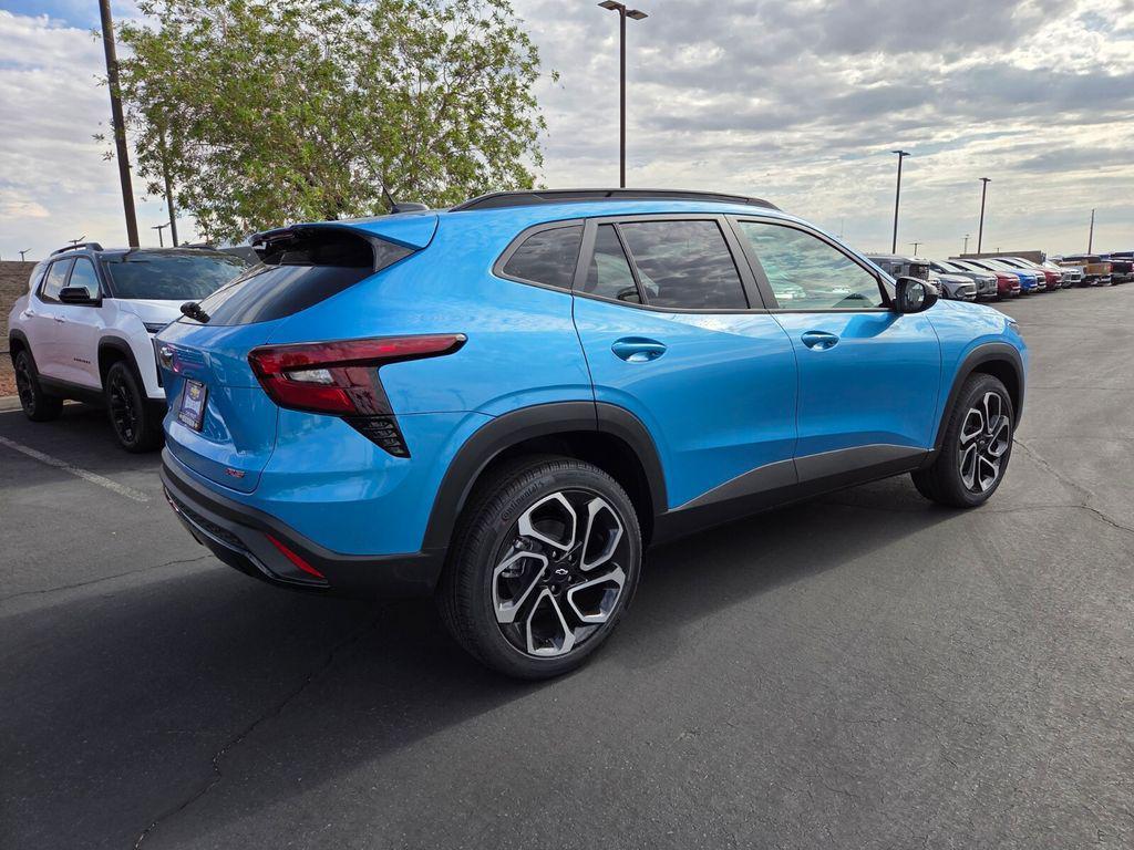 new 2025 Chevrolet Trax car, priced at $27,500