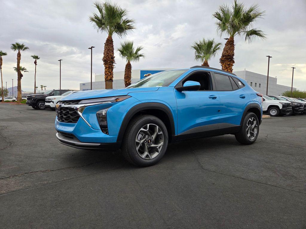 new 2025 Chevrolet Trax car, priced at $26,170