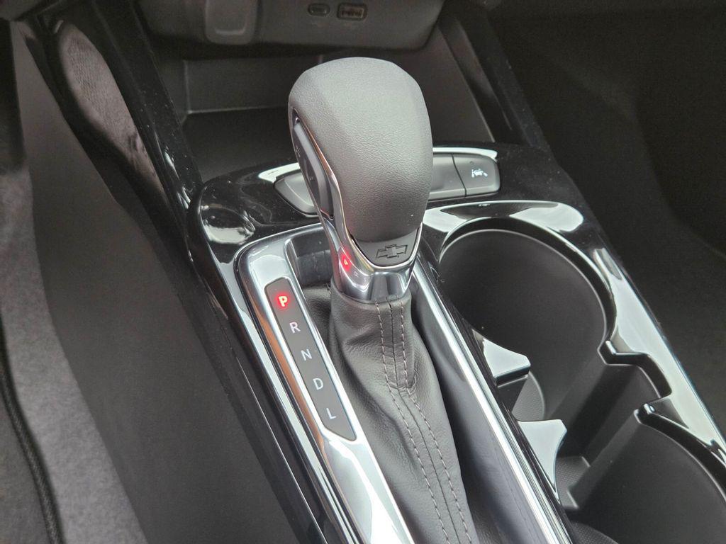 new 2025 Chevrolet Trax car, priced at $26,170