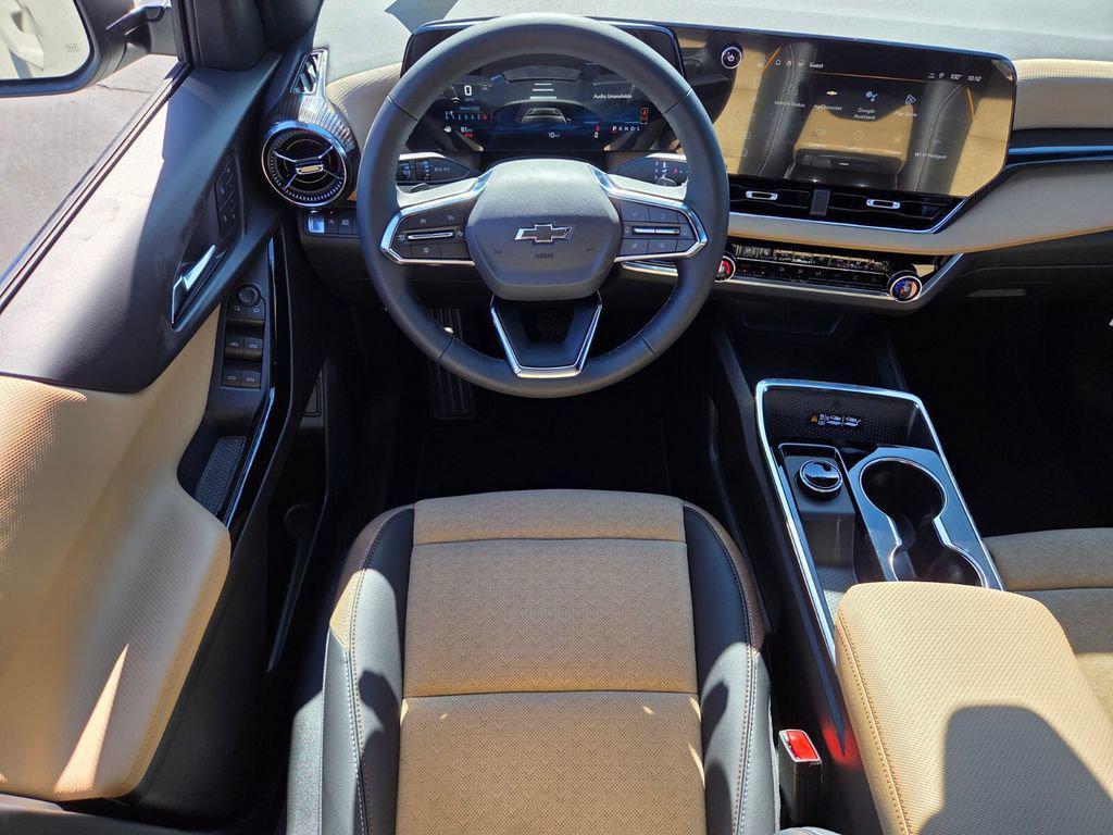 new 2026 Chevrolet Equinox car, priced at $34,992