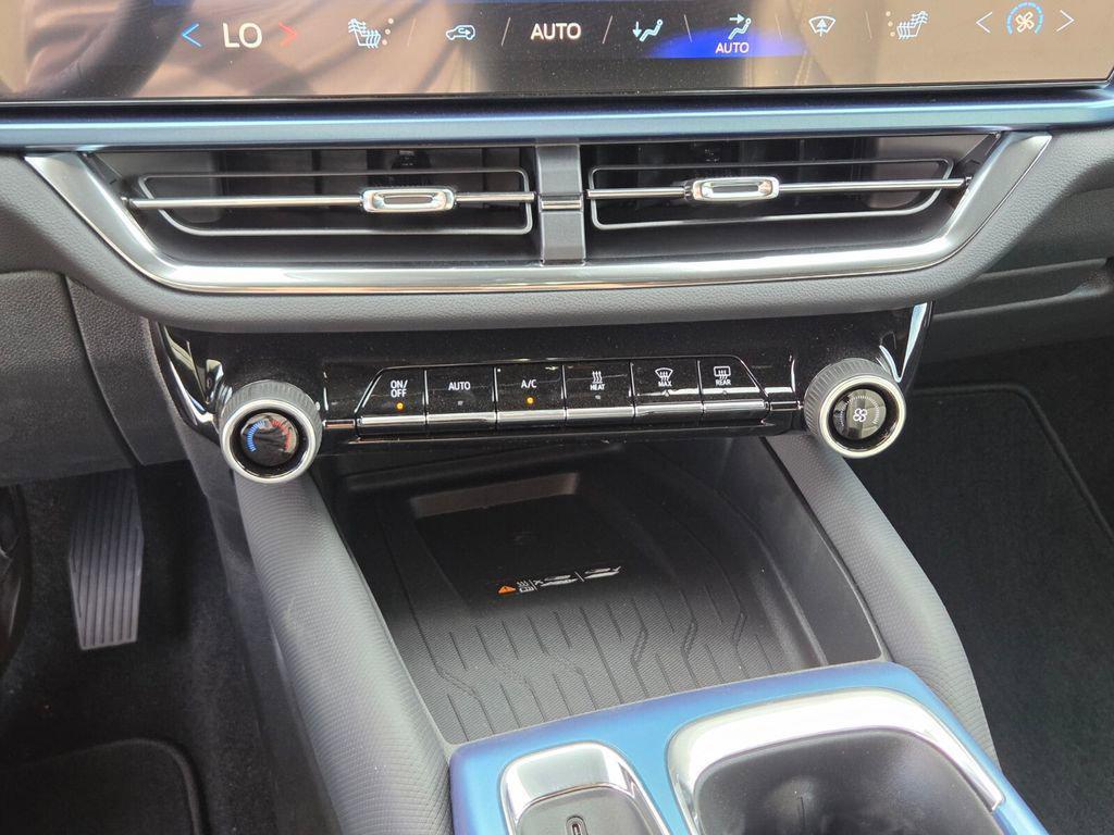 new 2026 Chevrolet Equinox EV car, priced at $35,004