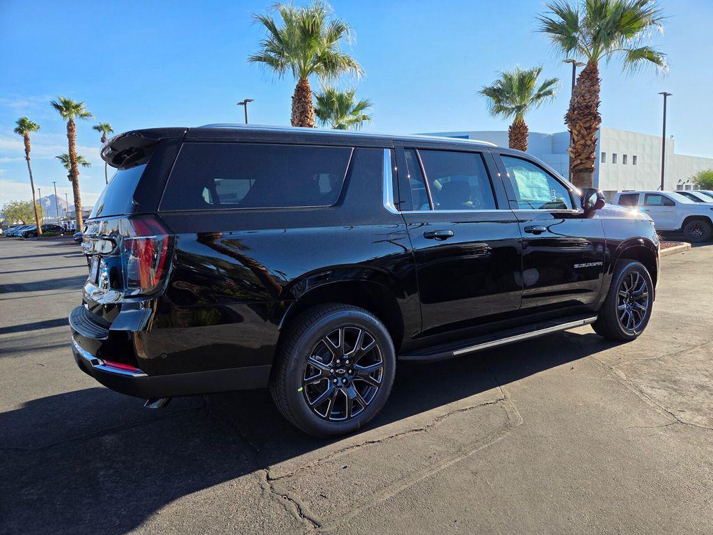 new 2025 Chevrolet Suburban car, priced at $71,700