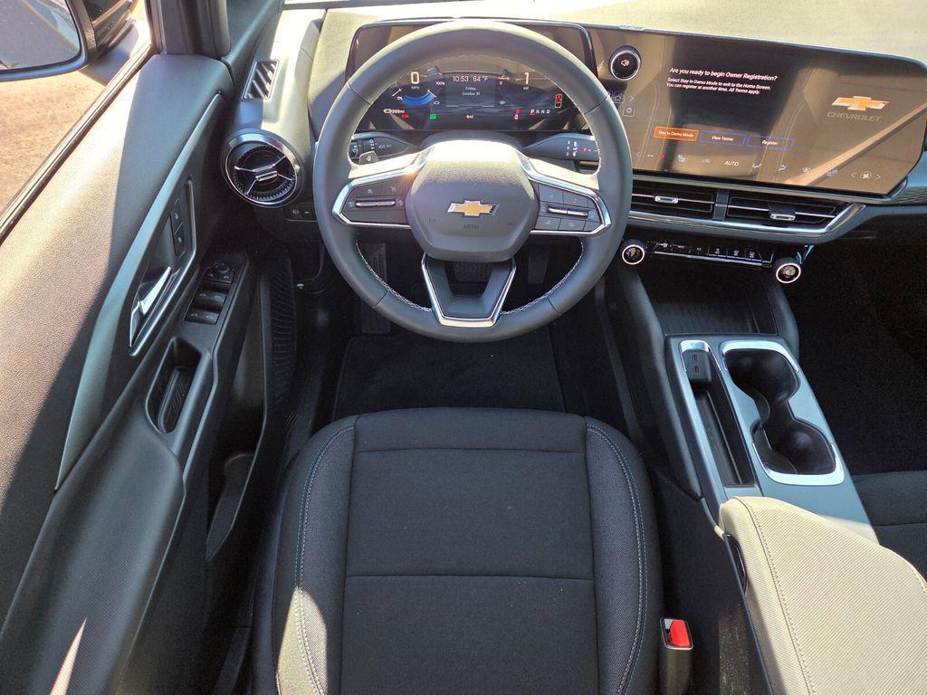 new 2026 Chevrolet Equinox EV car, priced at $31,684