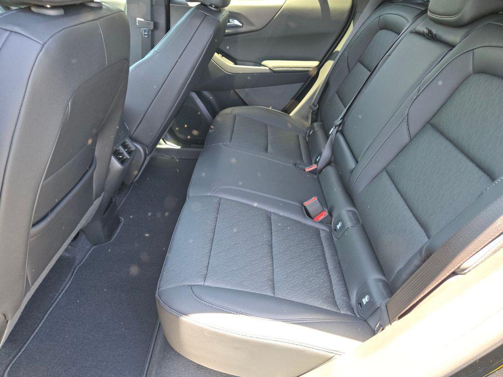 new 2026 Chevrolet Equinox car, priced at $33,280