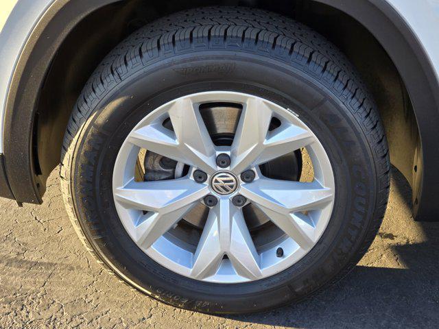 used 2018 Volkswagen Atlas car, priced at $18,276