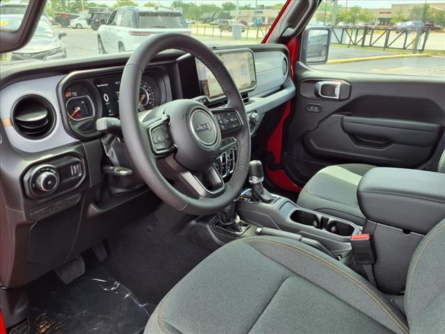 new 2025 Jeep Wrangler car, priced at $45,697