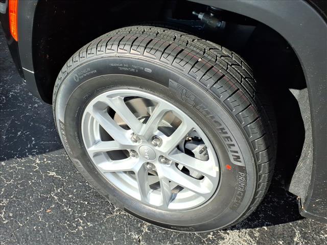 new 2025 Jeep Grand Cherokee L car, priced at $37,081