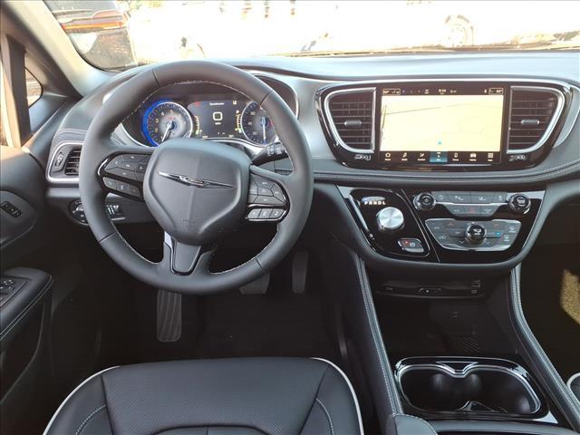 new 2026 Chrysler Pacifica car, priced at $51,426