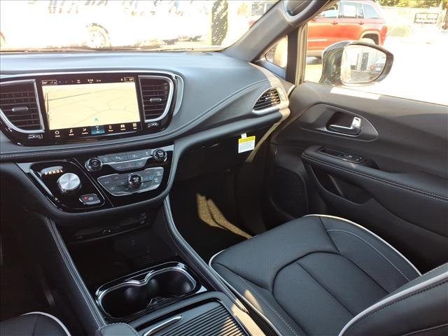 new 2026 Chrysler Pacifica car, priced at $51,426