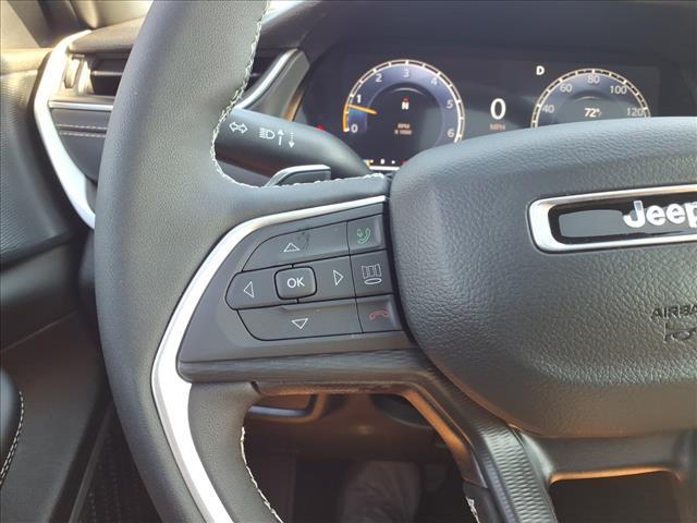 new 2025 Jeep Grand Cherokee car, priced at $35,778