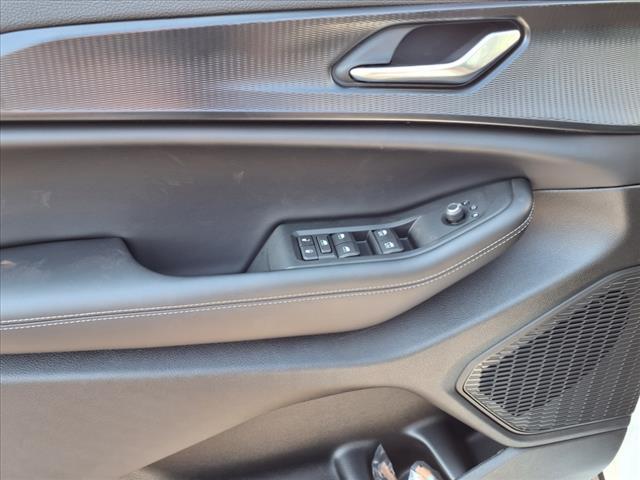 new 2025 Jeep Grand Cherokee L car, priced at $38,526