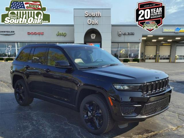 new 2025 Jeep Grand Cherokee car, priced at $45,766