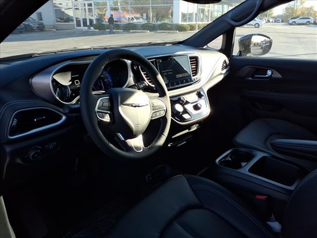 new 2026 Chrysler Pacifica car, priced at $42,359