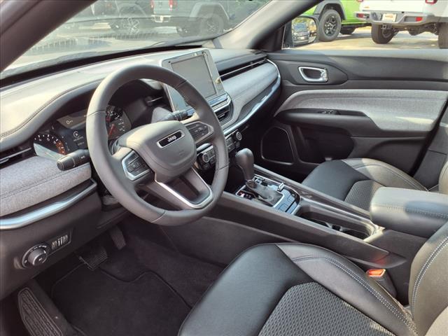 new 2025 Jeep Compass car, priced at $25,300