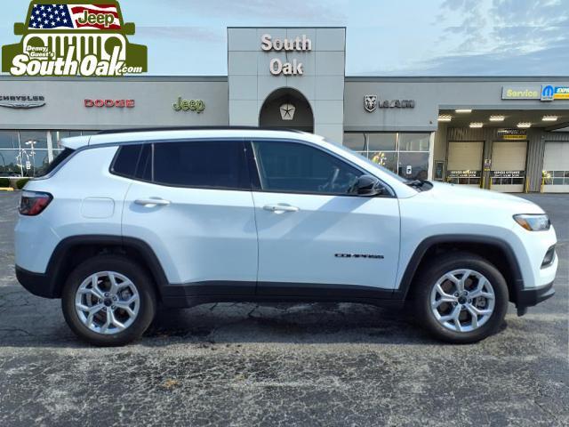 new 2025 Jeep Compass car, priced at $25,300