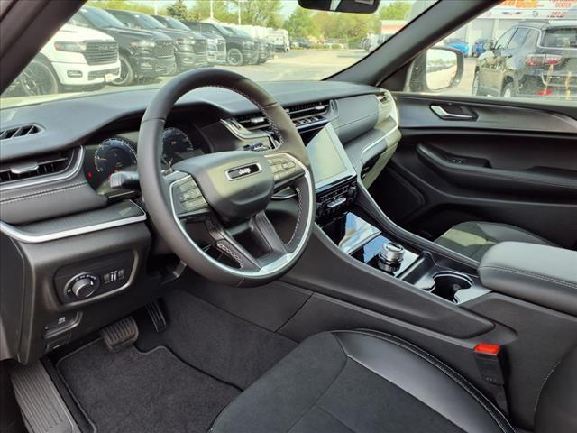 new 2025 Jeep Grand Cherokee car, priced at $44,433
