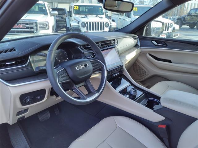 used 2024 Jeep Grand Cherokee car, priced at $38,881
