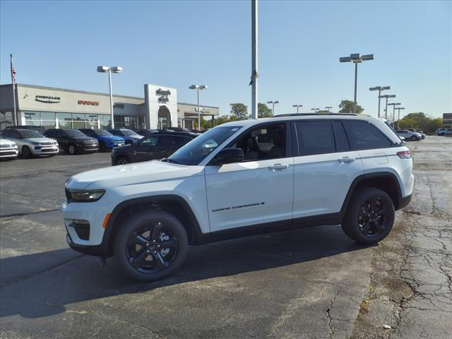 new 2025 Jeep Grand Cherokee car, priced at $51,029