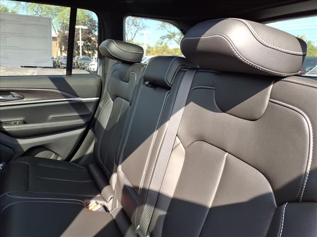 new 2025 Jeep Grand Cherokee car, priced at $47,309