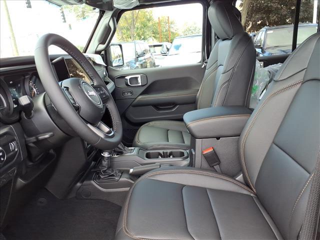 new 2025 Jeep Gladiator car, priced at $50,150