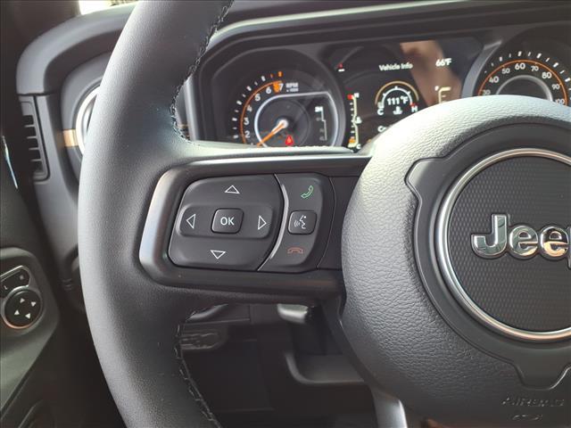 new 2025 Jeep Gladiator car, priced at $50,150