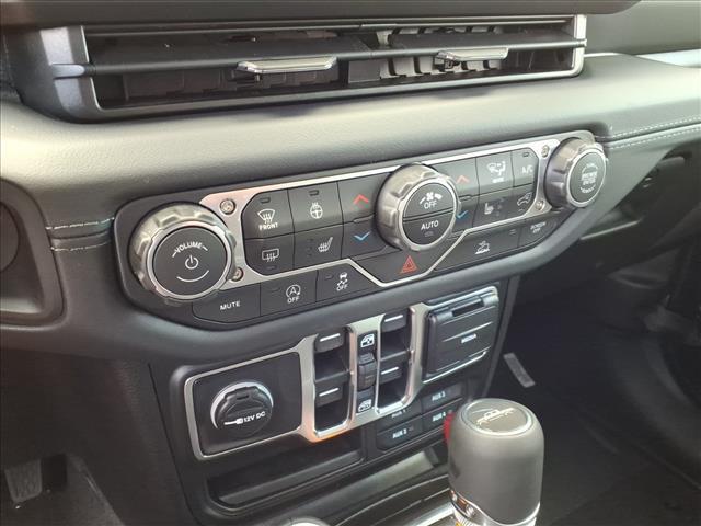 new 2025 Jeep Gladiator car, priced at $50,150