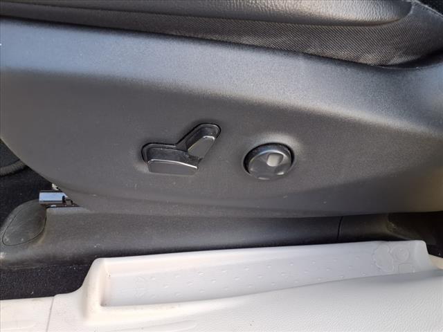 used 2021 Chrysler Pacifica Hybrid car, priced at $17,881
