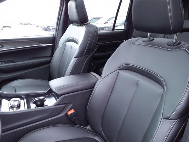 new 2025 Jeep Grand Cherokee car, priced at $49,775