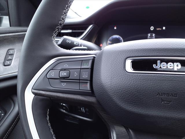 new 2025 Jeep Grand Cherokee car, priced at $49,775