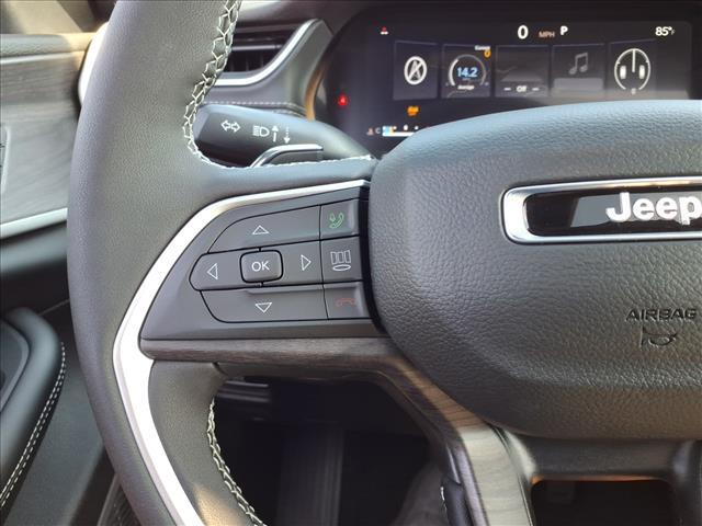new 2025 Jeep Grand Cherokee L car, priced at $49,096