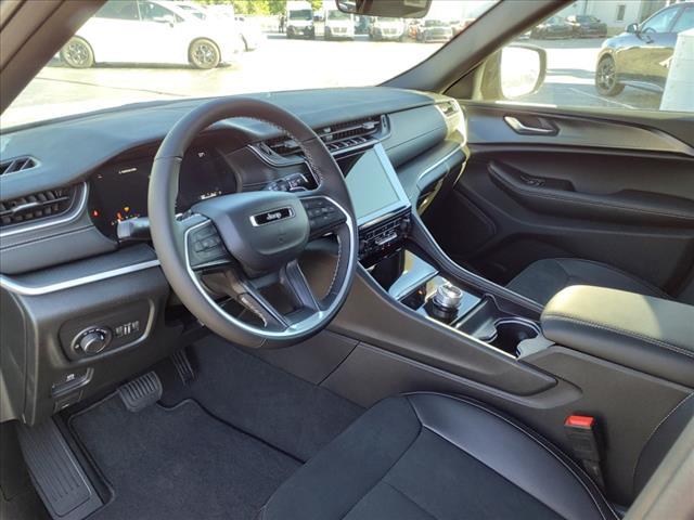 new 2025 Jeep Grand Cherokee car, priced at $43,729