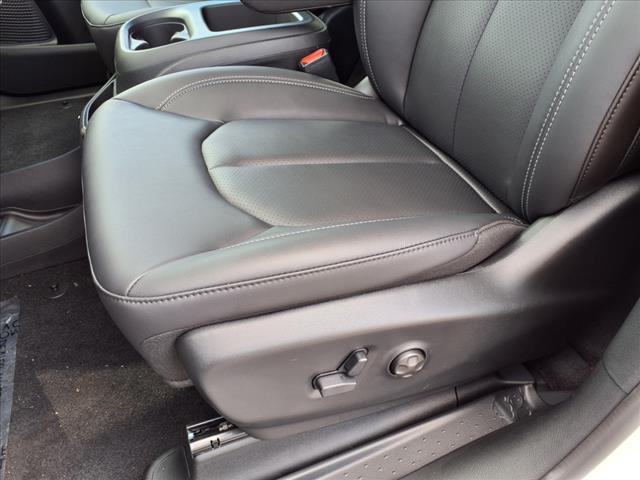 new 2026 Chrysler Pacifica car, priced at $40,640